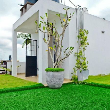 Furnished Apartment At Colombo Suburbs Nawala Rajagiriya Exteriör bild