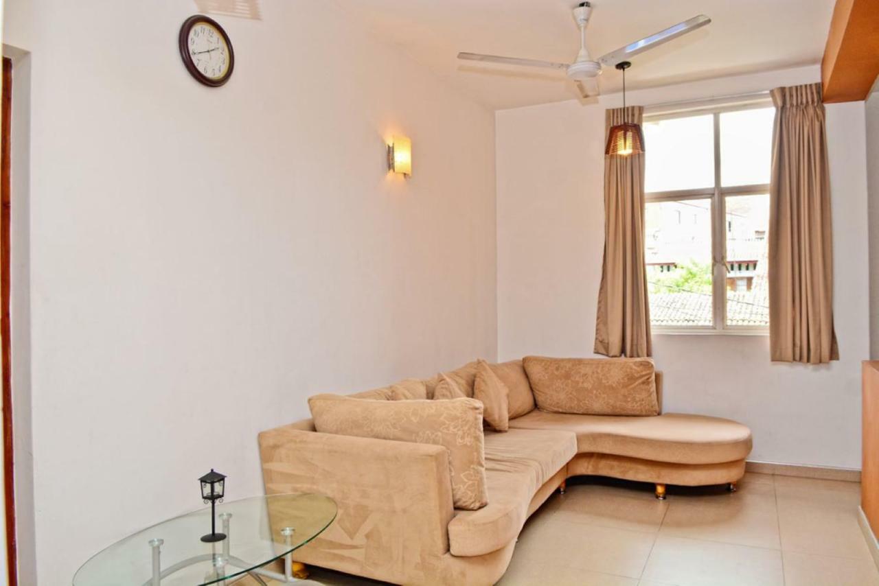 Furnished Apartment At Colombo Suburbs Nawala Rajagiriya Exteriör bild