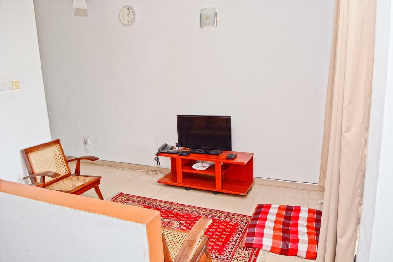 Furnished Apartment At Colombo Suburbs Nawala Rajagiriya Exteriör bild