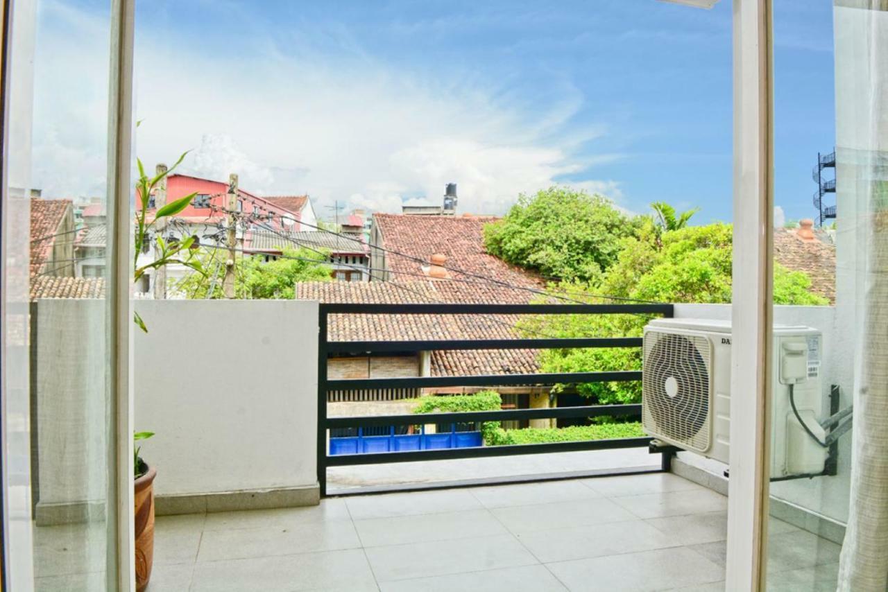 Furnished Apartment At Colombo Suburbs Nawala Rajagiriya Exteriör bild